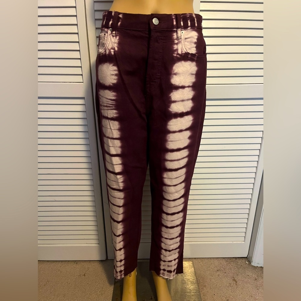 Cool PacSun size 28 purple maroon tie dye high rise ankle jeans NWOT